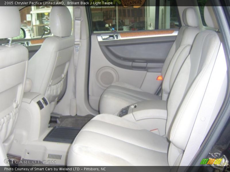 Brilliant Black / Light Taupe 2005 Chrysler Pacifica Limited AWD