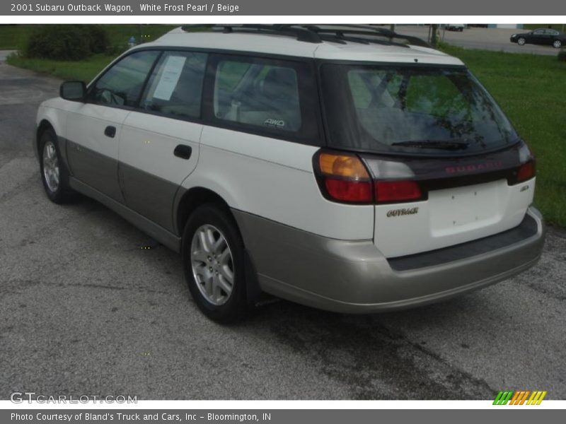 White Frost Pearl / Beige 2001 Subaru Outback Wagon