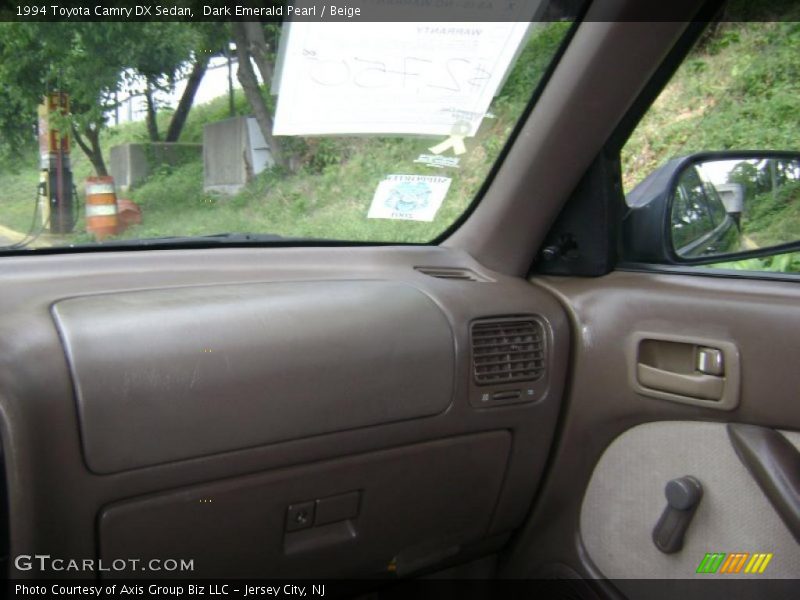 Dark Emerald Pearl / Beige 1994 Toyota Camry DX Sedan