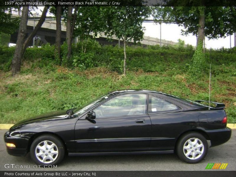 Flamenco Black Pearl Metallic / Gray 1997 Acura Integra LS Coupe