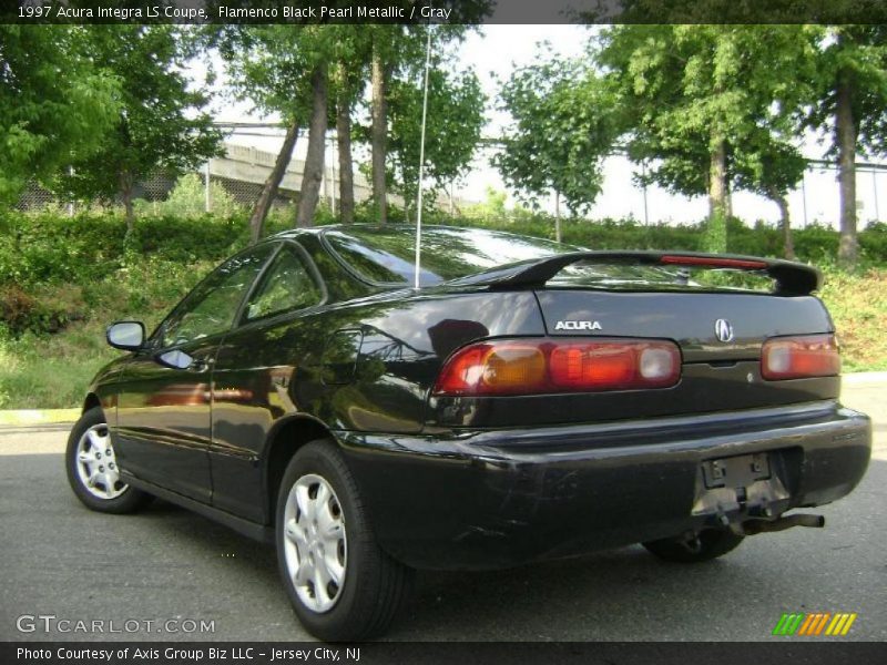 Flamenco Black Pearl Metallic / Gray 1997 Acura Integra LS Coupe