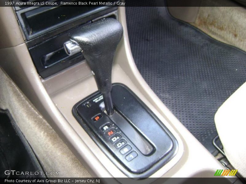 Flamenco Black Pearl Metallic / Gray 1997 Acura Integra LS Coupe
