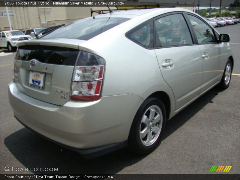 Millenium Silver Metallic / Gray/Burgundy 2005 Toyota Prius Hybrid