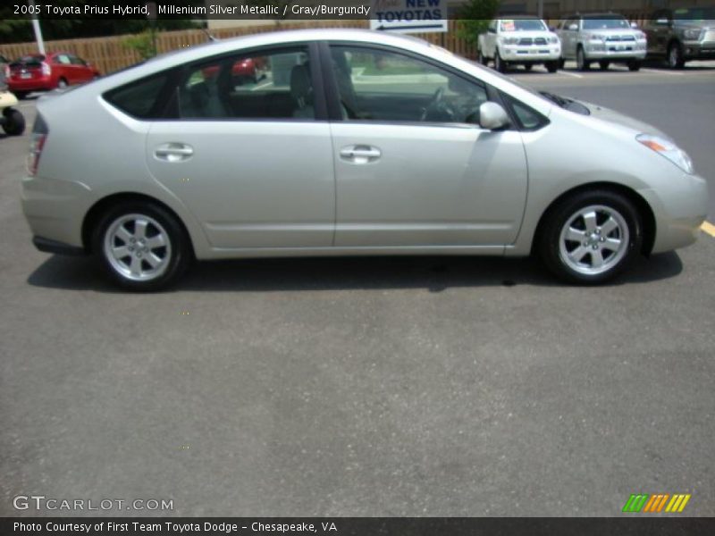 Millenium Silver Metallic / Gray/Burgundy 2005 Toyota Prius Hybrid