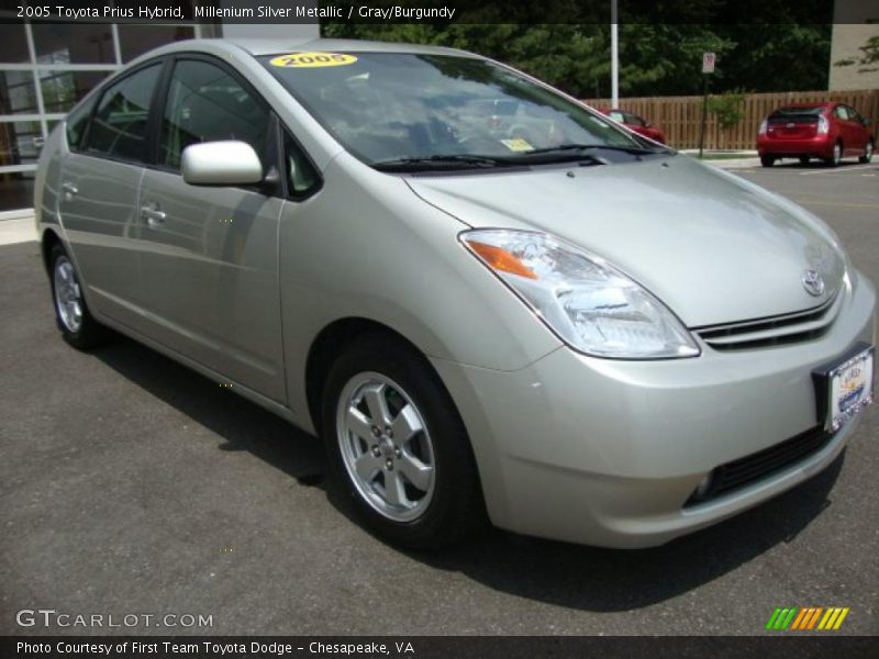 Millenium Silver Metallic / Gray/Burgundy 2005 Toyota Prius Hybrid
