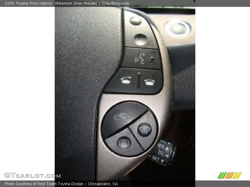 Millenium Silver Metallic / Gray/Burgundy 2005 Toyota Prius Hybrid