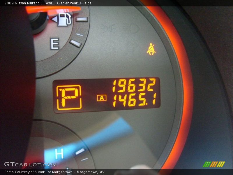 Glacier Pearl / Beige 2009 Nissan Murano LE AWD