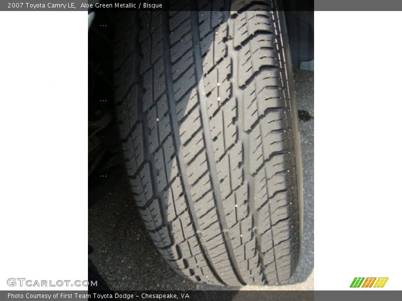 Aloe Green Metallic / Bisque 2007 Toyota Camry LE