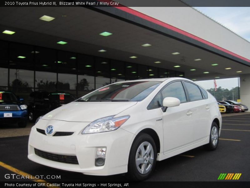Blizzard White Pearl / Misty Gray 2010 Toyota Prius Hybrid III