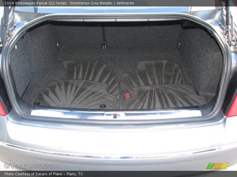Stonehenge Grey Metallic / Anthracite 2004 Volkswagen Passat GLS Sedan