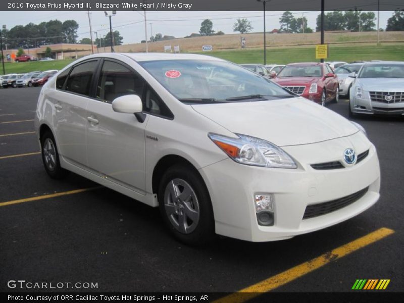 Blizzard White Pearl / Misty Gray 2010 Toyota Prius Hybrid III
