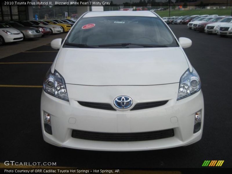 Blizzard White Pearl / Misty Gray 2010 Toyota Prius Hybrid III