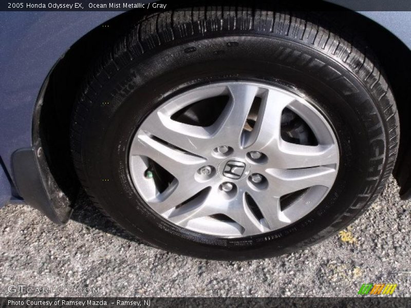 Ocean Mist Metallic / Gray 2005 Honda Odyssey EX