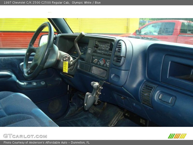 Olympic White / Blue 1997 Chevrolet C/K 2500 C2500 Regular Cab