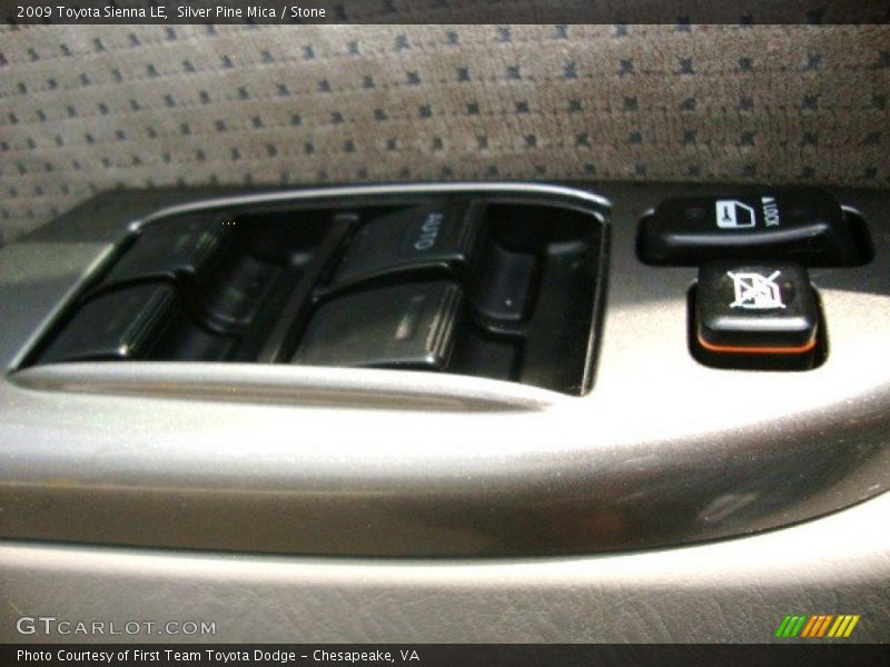 Silver Pine Mica / Stone 2009 Toyota Sienna LE