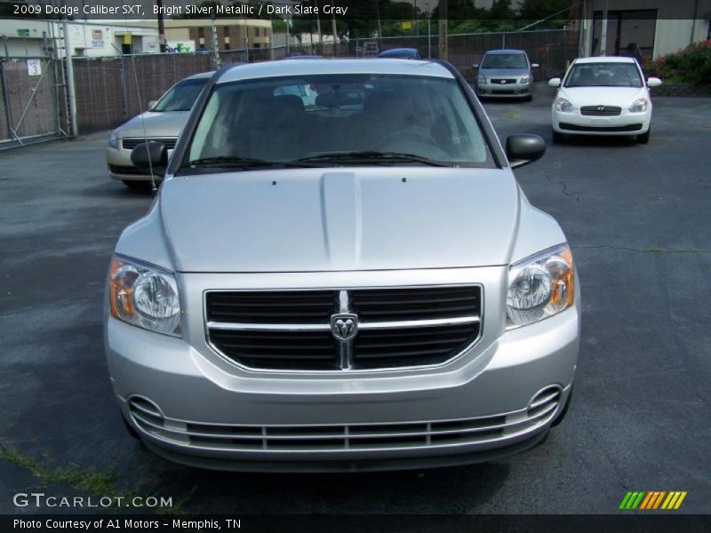 Bright Silver Metallic / Dark Slate Gray 2009 Dodge Caliber SXT