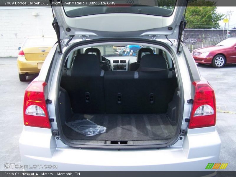 Bright Silver Metallic / Dark Slate Gray 2009 Dodge Caliber SXT