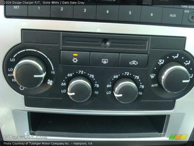 Stone White / Dark Slate Gray 2009 Dodge Charger R/T