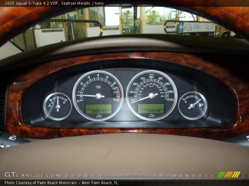 Seafrost Metallic / Ivory 2005 Jaguar S-Type 4.2 VDP