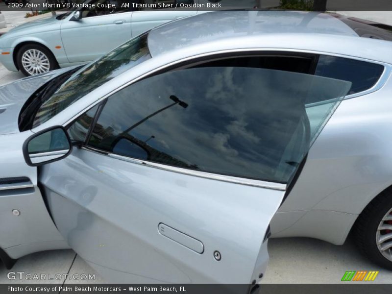 AM Titanium Silver / Obsidian Black 2009 Aston Martin V8 Vantage Coupe