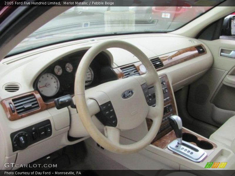 Merlot Metallic / Pebble Beige 2005 Ford Five Hundred Limited