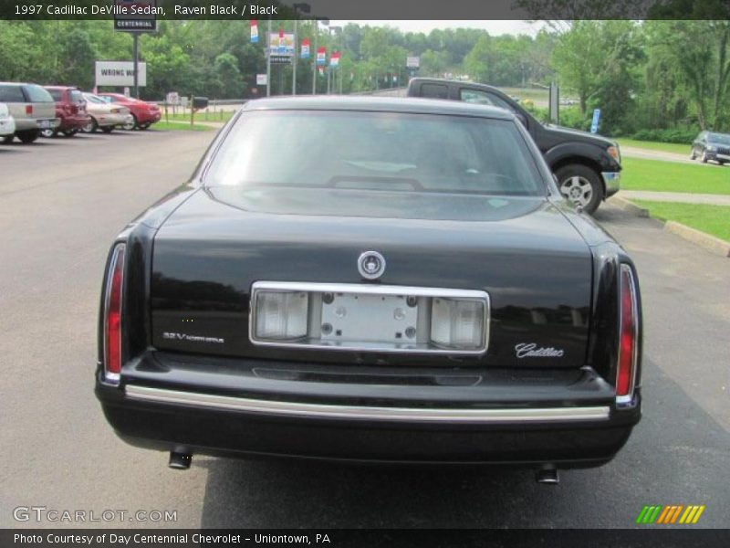 Raven Black / Black 1997 Cadillac DeVille Sedan
