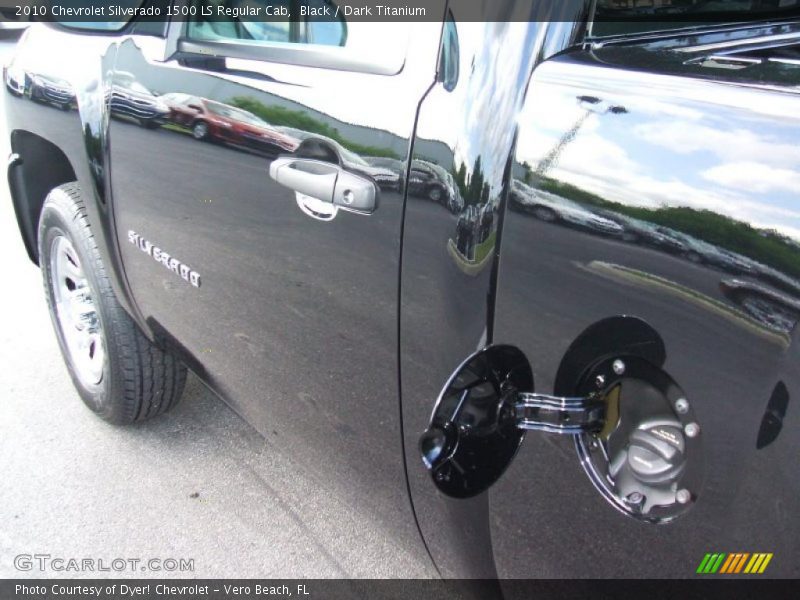 Black / Dark Titanium 2010 Chevrolet Silverado 1500 LS Regular Cab