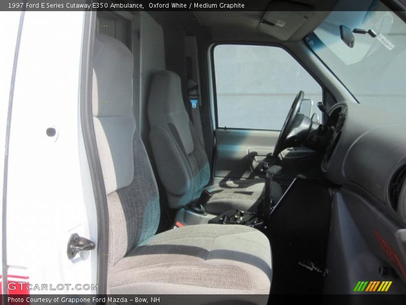 Oxford White / Medium Graphite 1997 Ford E Series Cutaway E350 Ambulance