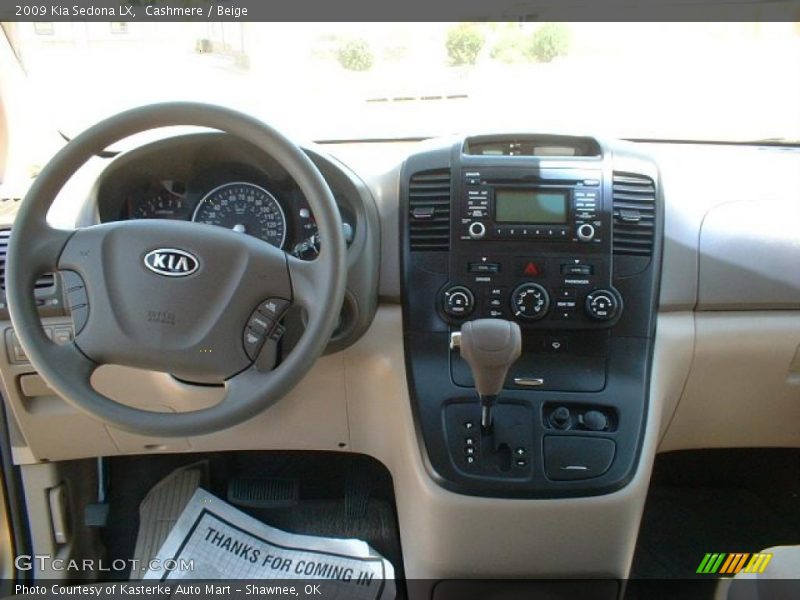 Cashmere / Beige 2009 Kia Sedona LX