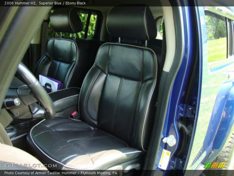 Superior Blue / Ebony Black 2006 Hummer H3