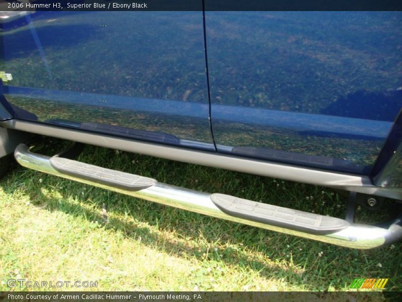 Superior Blue / Ebony Black 2006 Hummer H3