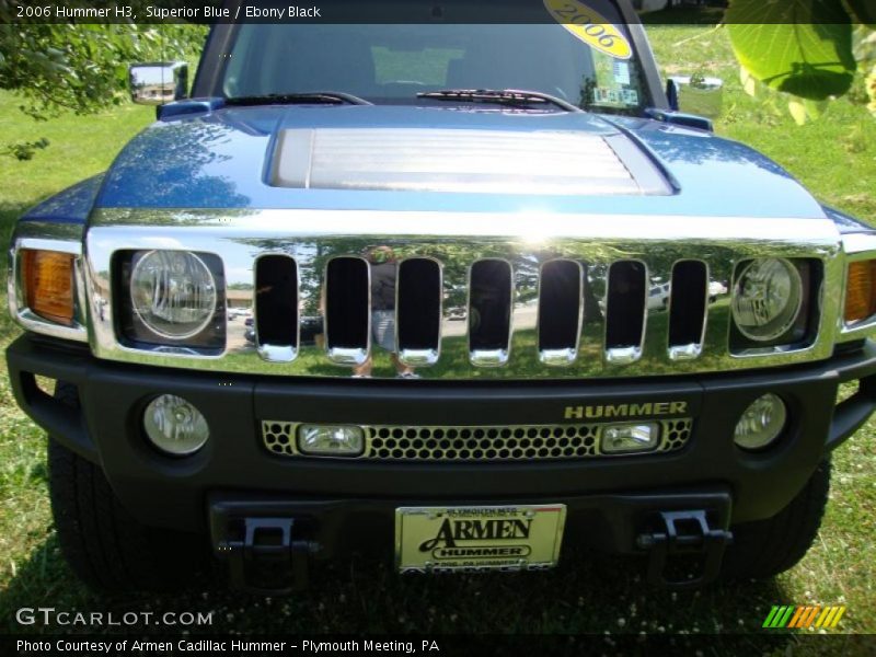 Superior Blue / Ebony Black 2006 Hummer H3