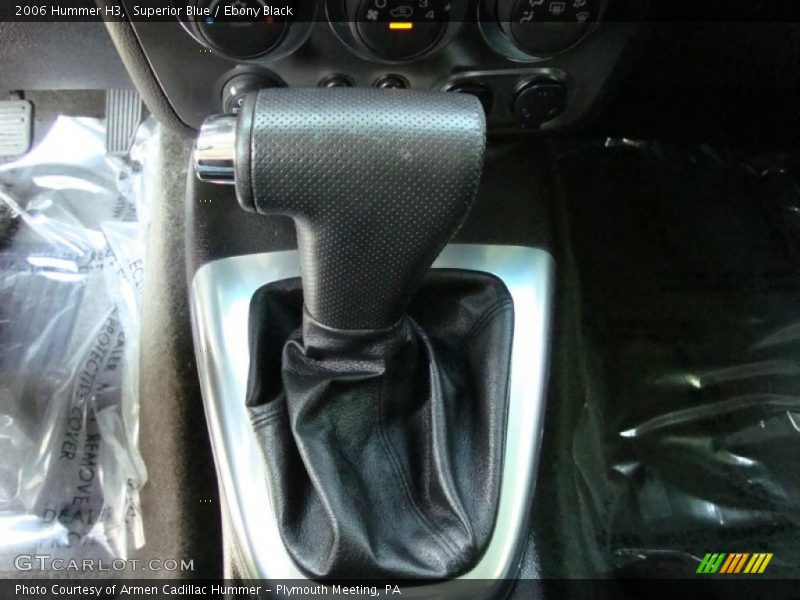 Superior Blue / Ebony Black 2006 Hummer H3