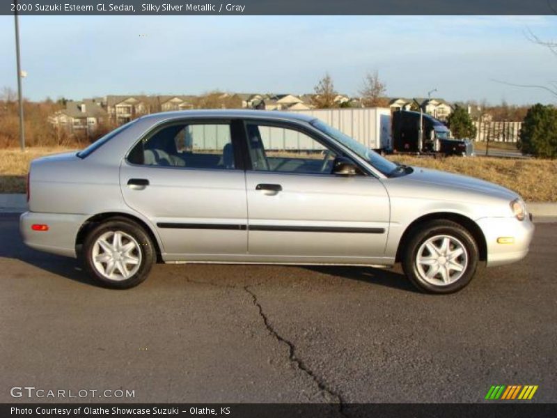 Silky Silver Metallic / Gray 2000 Suzuki Esteem GL Sedan