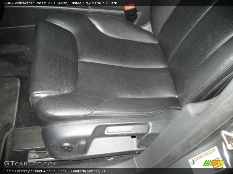 United Grey Metallic / Black 2007 Volkswagen Passat 2.0T Sedan