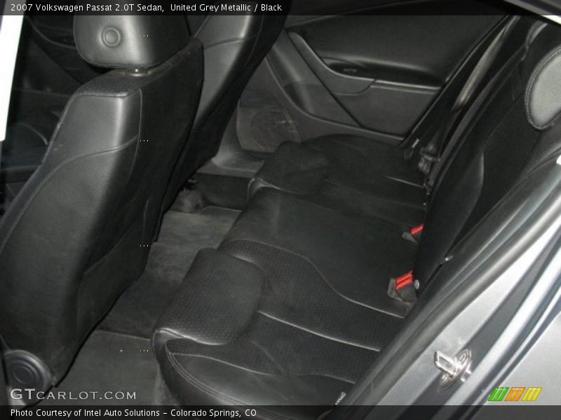 United Grey Metallic / Black 2007 Volkswagen Passat 2.0T Sedan