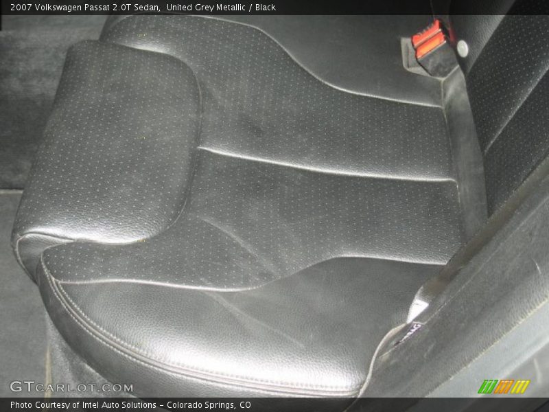 United Grey Metallic / Black 2007 Volkswagen Passat 2.0T Sedan