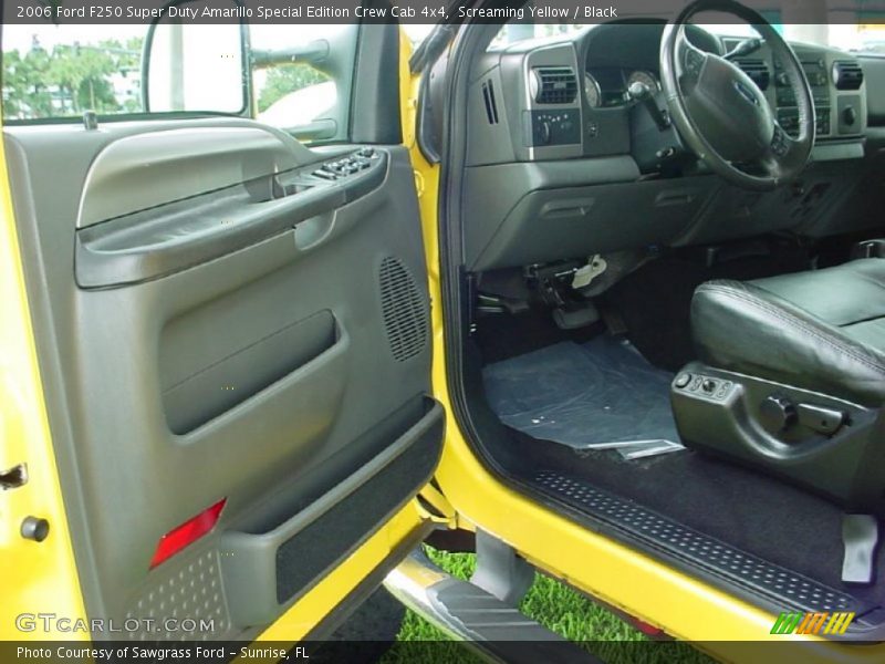 Screaming Yellow / Black 2006 Ford F250 Super Duty Amarillo Special Edition Crew Cab 4x4