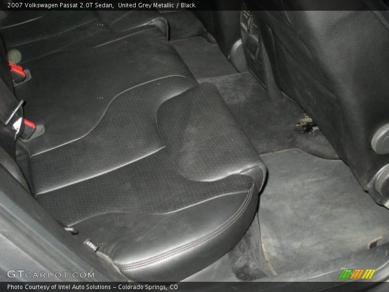United Grey Metallic / Black 2007 Volkswagen Passat 2.0T Sedan