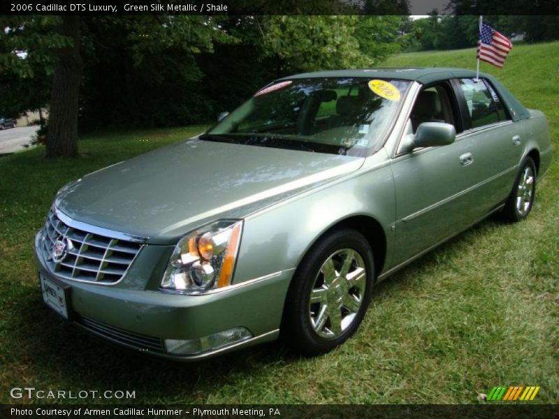 Green Silk Metallic / Shale 2006 Cadillac DTS Luxury