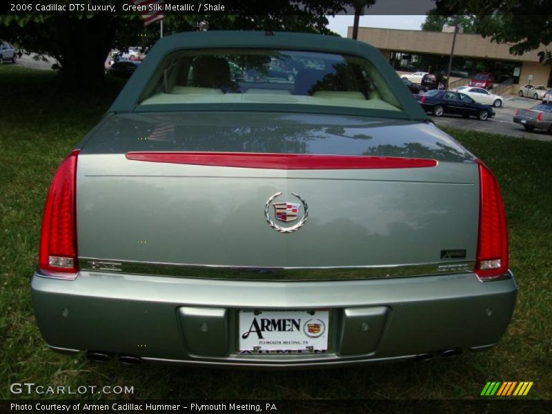 Green Silk Metallic / Shale 2006 Cadillac DTS Luxury
