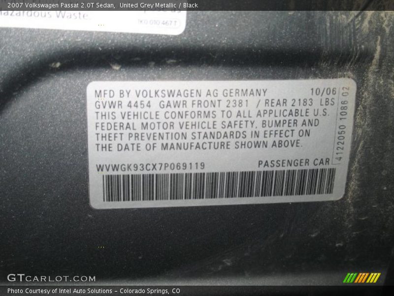 United Grey Metallic / Black 2007 Volkswagen Passat 2.0T Sedan