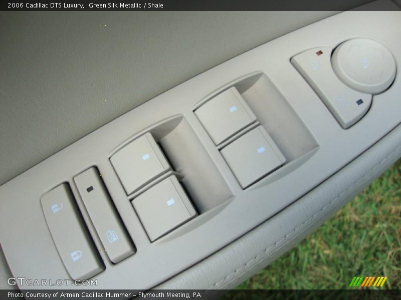 Green Silk Metallic / Shale 2006 Cadillac DTS Luxury