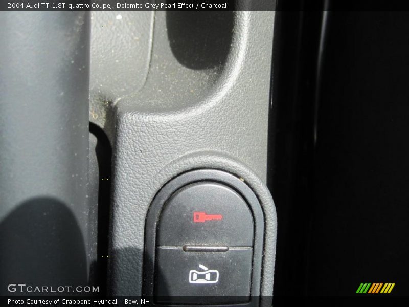 Dolomite Grey Pearl Effect / Charcoal 2004 Audi TT 1.8T quattro Coupe