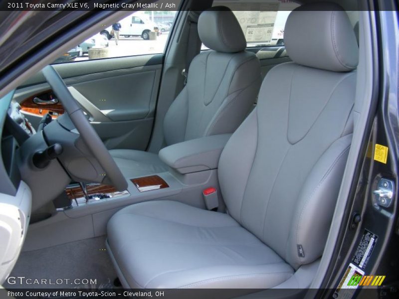 Magnetic Gray Metallic / Ash 2011 Toyota Camry XLE V6