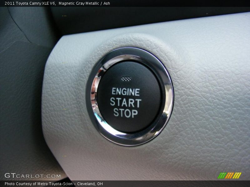 Magnetic Gray Metallic / Ash 2011 Toyota Camry XLE V6