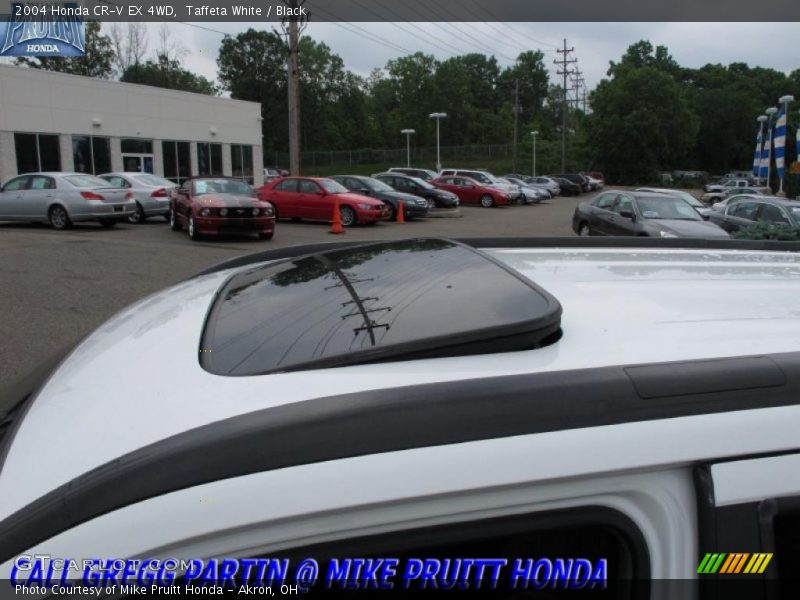 Taffeta White / Black 2004 Honda CR-V EX 4WD