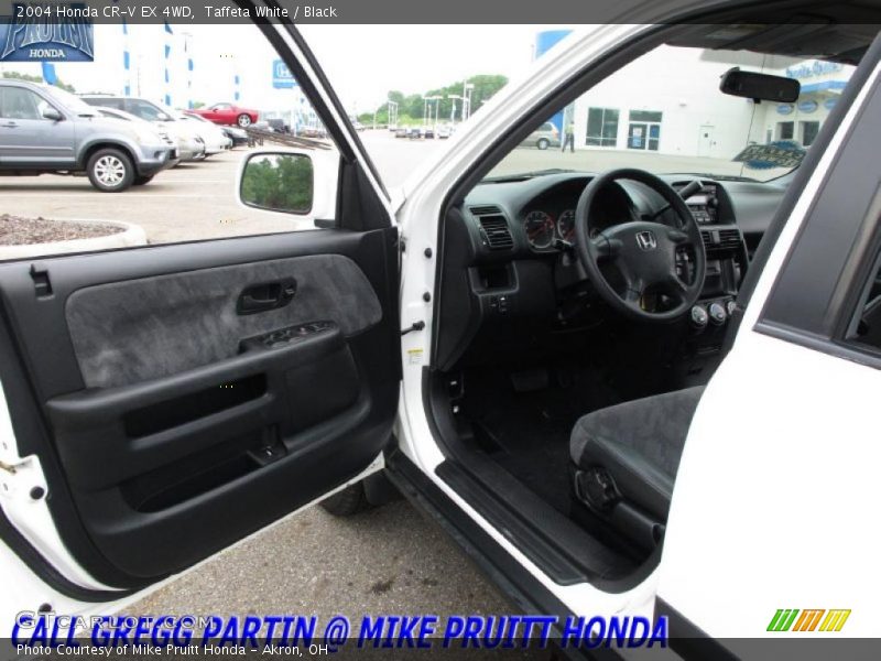 Taffeta White / Black 2004 Honda CR-V EX 4WD
