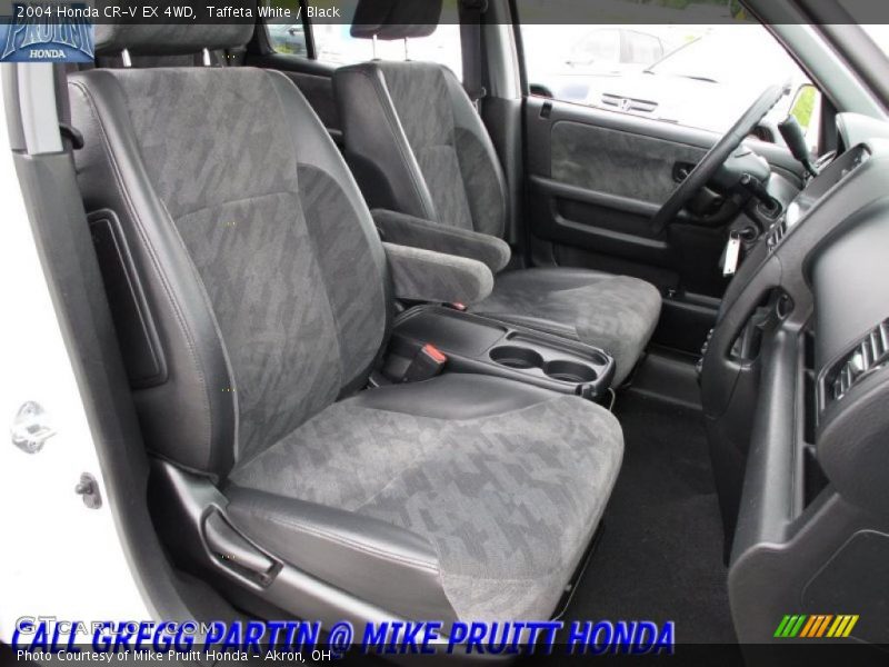 Taffeta White / Black 2004 Honda CR-V EX 4WD