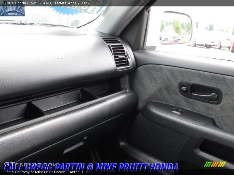 Taffeta White / Black 2004 Honda CR-V EX 4WD